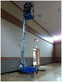 8 m Aluminum vertical mast lift manlift single mast lift vertical platform lift aerial work platform